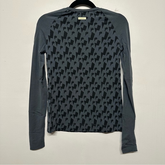 Oiselle Wazzie Wool Long Sleeve Merino Baselayer Shirt Top 4 - Picture 2 of 4